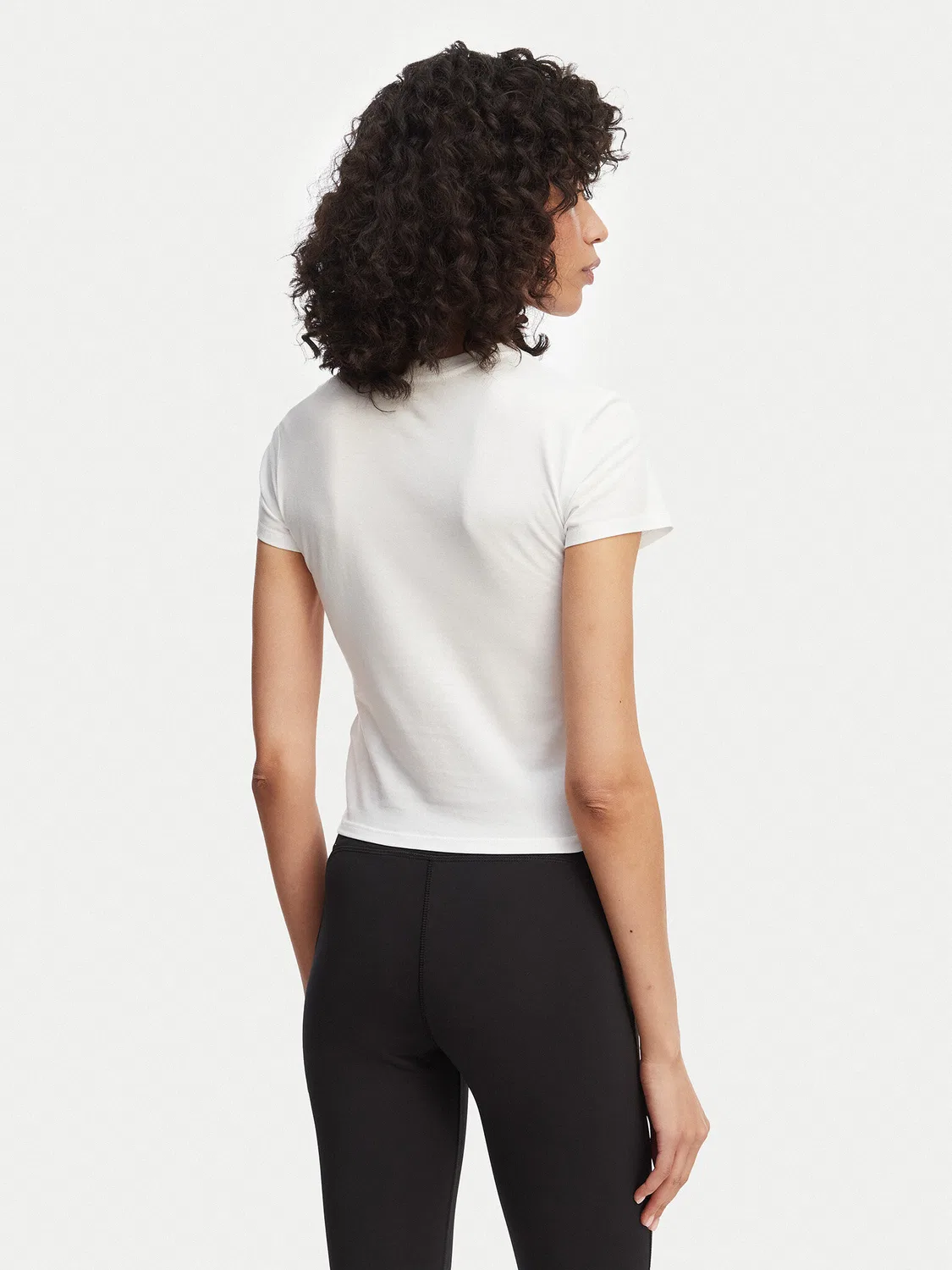 Женская футболка стандартного кроя Calvin Klein, белый — фото 3