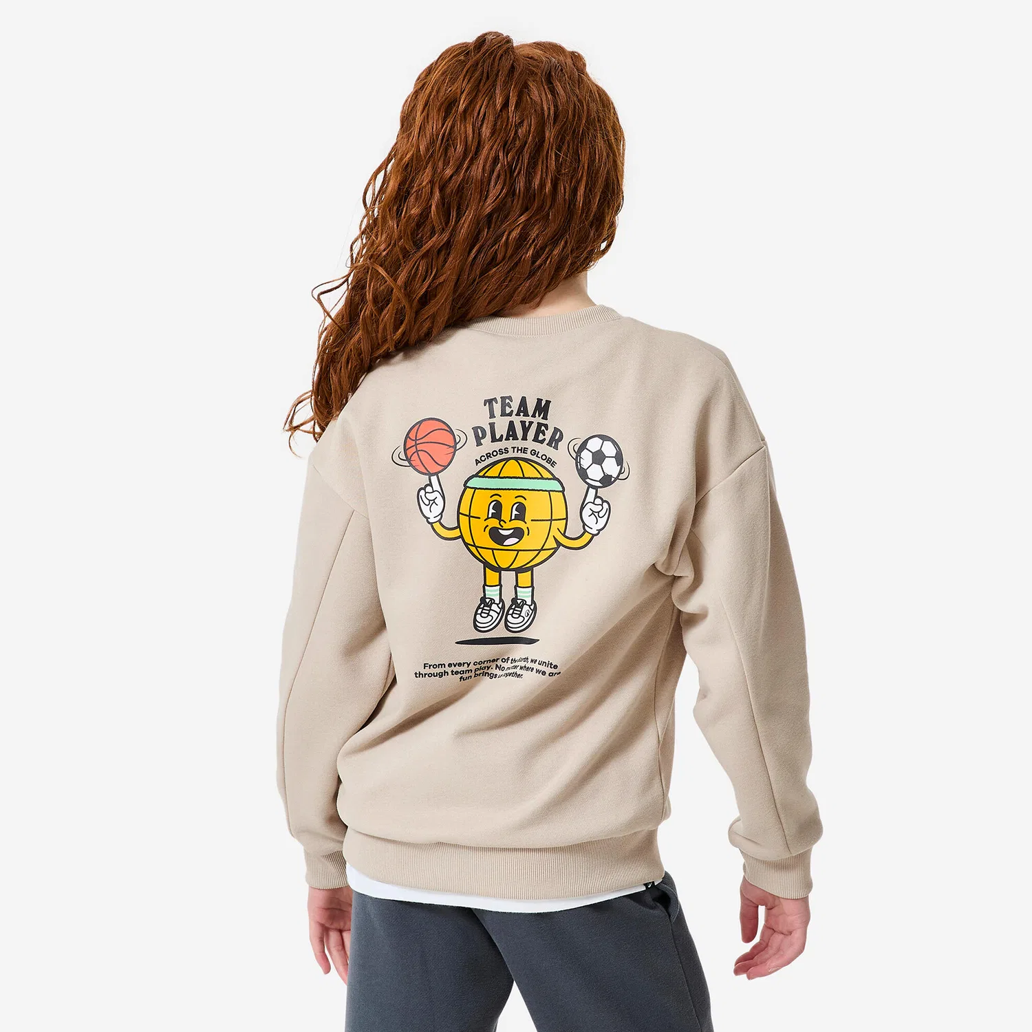 Детский свитшот из флиса Sweatshirt Kinder Fleece Rundhalsausschnitt Decathlon, Mondbeige — фото 4