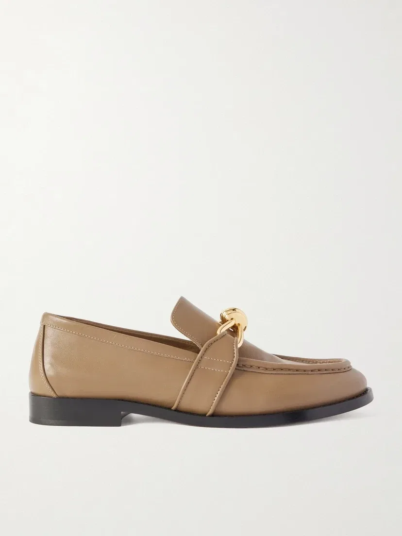 Элегантные кожаные лоферы Astaire с украшениями BOTTEGA VENETA, коричневый