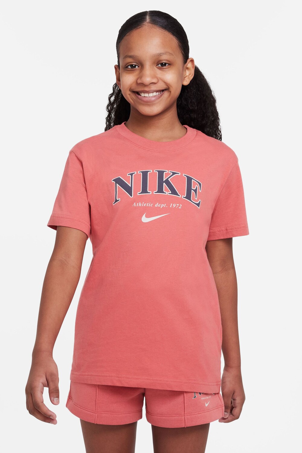 

Трендовая футболка кроя oversize Nike, розовый