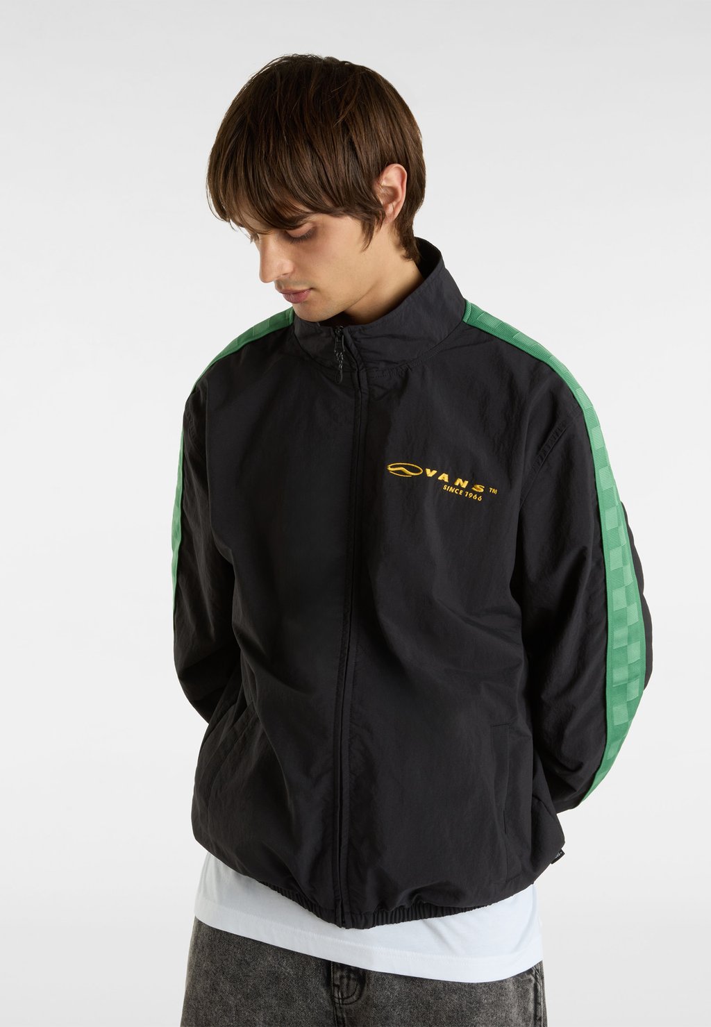 

Легкая куртка SCANNER NYLON LOOSE FIT TRACK Vans, черный