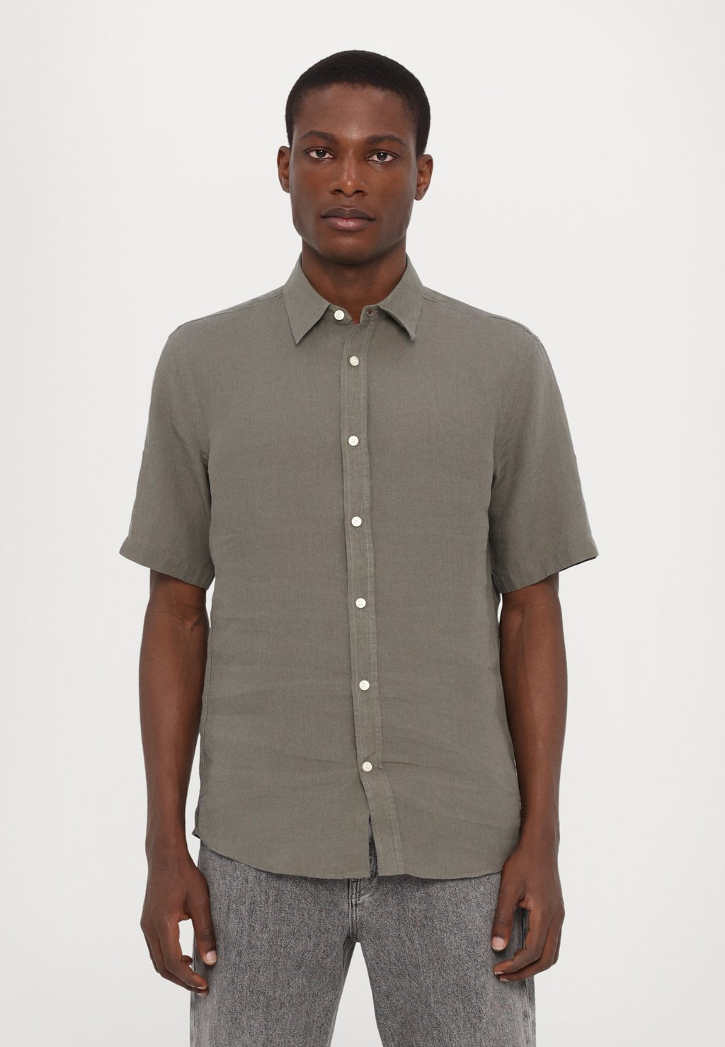 

Рубашка SPENSER Tiger of Sweden, хаки