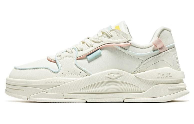 

Кроссовки для скейтбординга женские низкие Oak Bud White / Lake Water Blue Erke