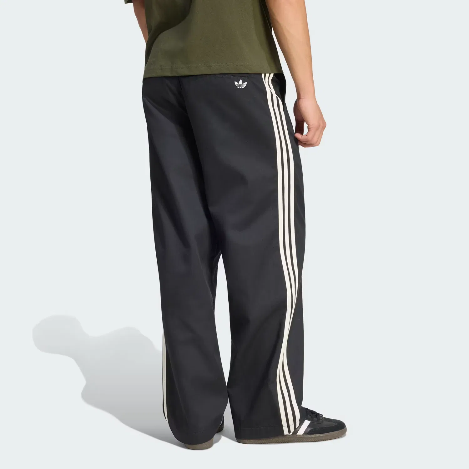 Мужские брюки со складками 3 Stripes Pleated Pants Adidas Originals, черный — фото 3