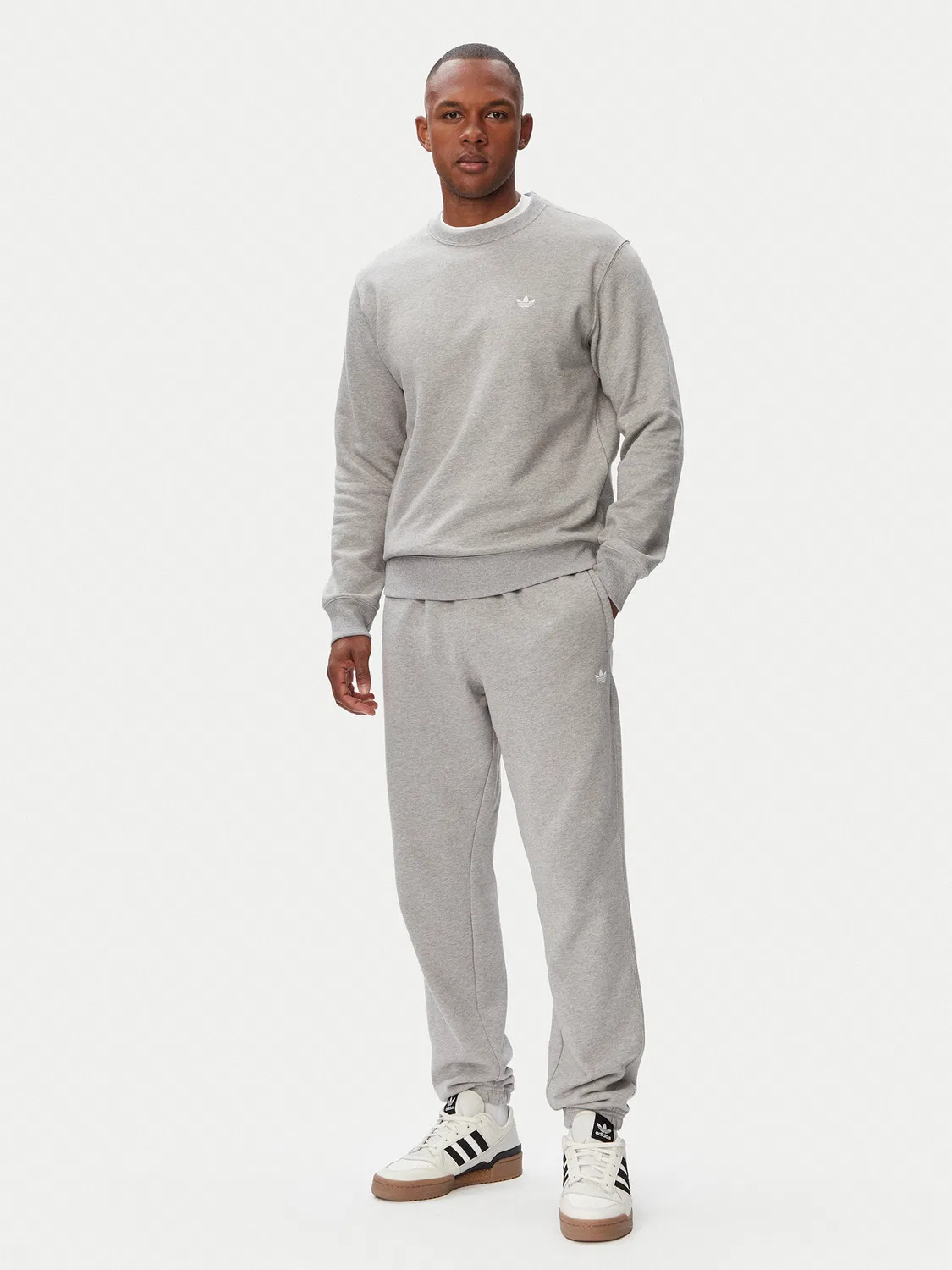 Мужская толстовка стандартного кроя Trefoil Essentials Adidas, светло-серый — фото 2
