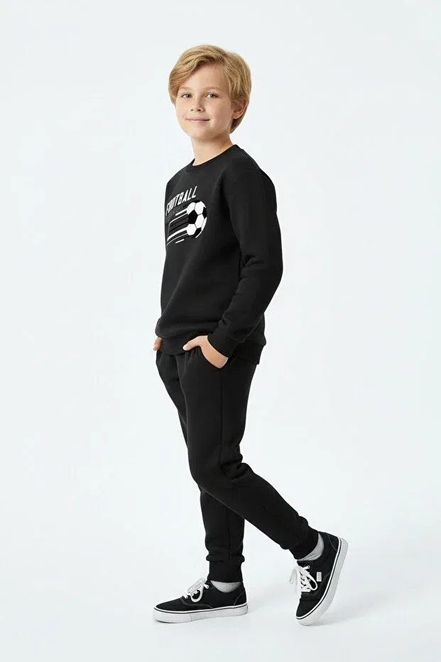 Детский комплект спортивного костюма для мальчиков с принтом 3 Thread Thick Sh Fleece-Lined Crew Neck Football Print Detailed Boys' Tracksuit Set Ya Ko Kids, Black — фото 3