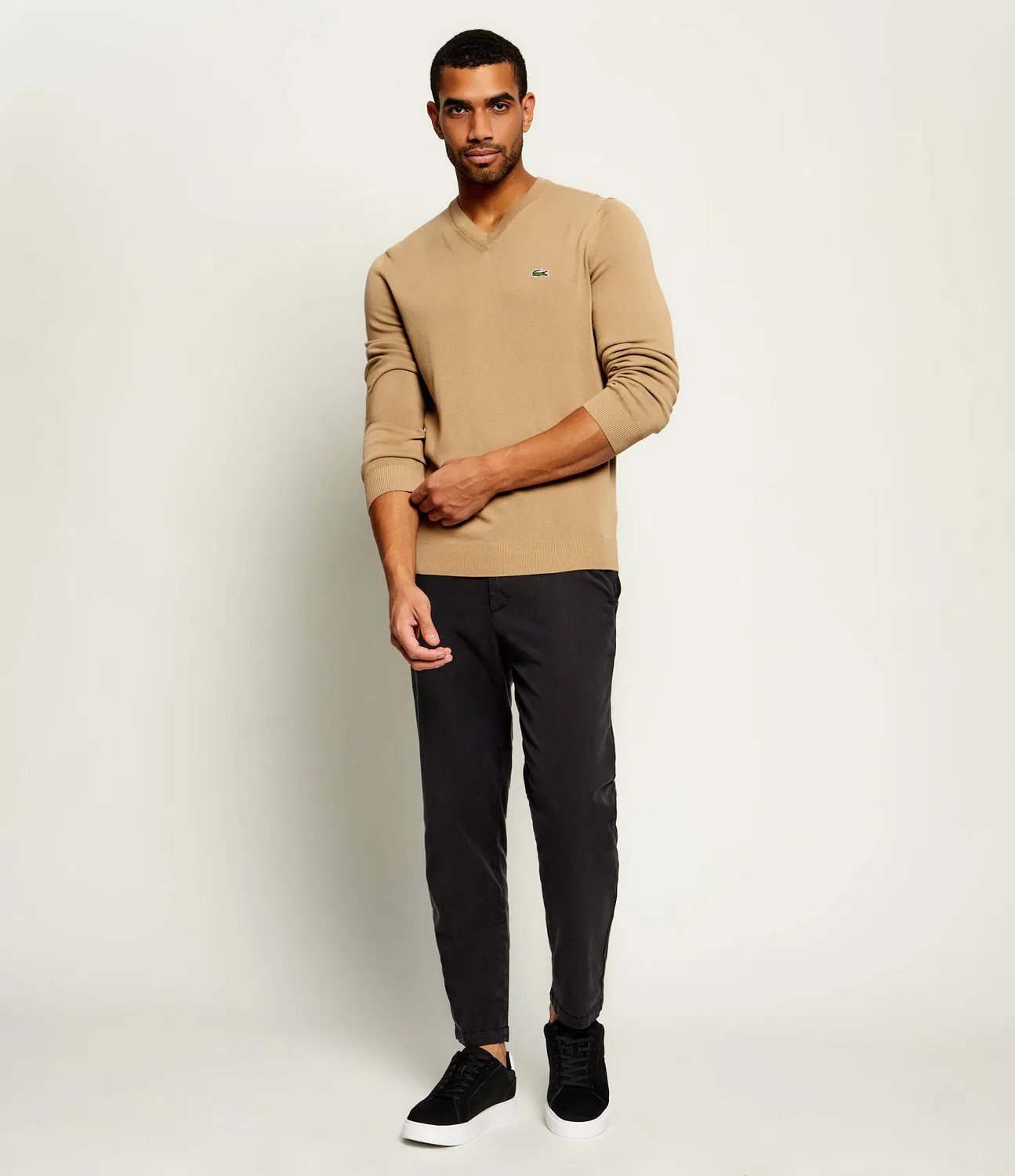 Свитер с V-образным вырезом Lacoste, бежевый — фото 2