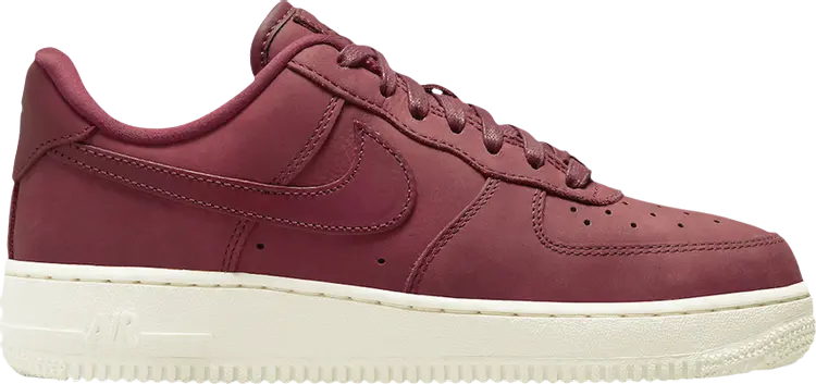Кроссовки Nike Wmns Air Force 1 Premium 'Team Red', красный
