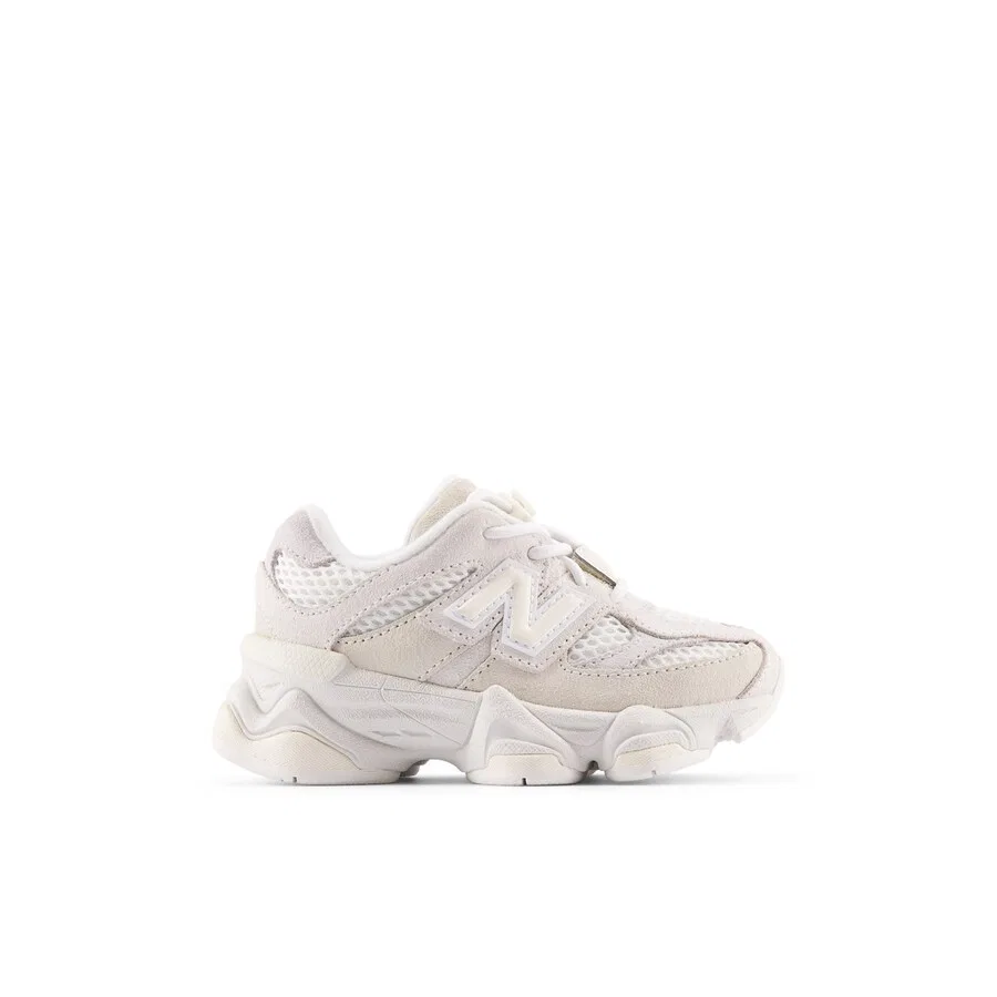 Кроссовки New Balance '9060' белого цвета — фото 3