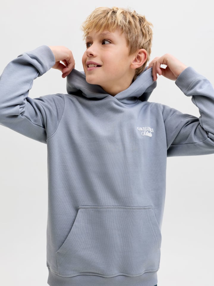 JACK & JONES Junior Худи JORNORREBRO TYPO BACK SWEAT HOOD JNR в цвете «торговый ветер» — фото 4