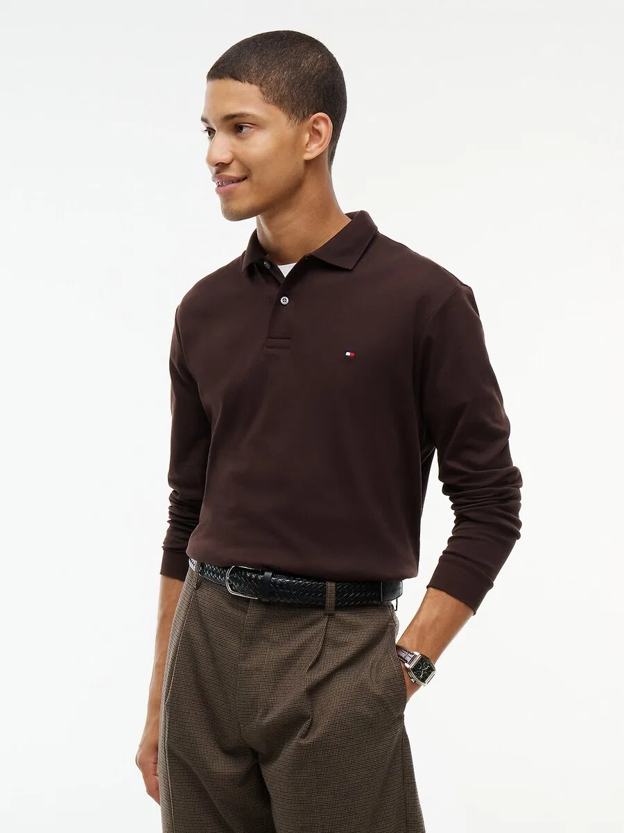 Футболка TOMMY HILFIGER темно-коричневого цвета — фото 2