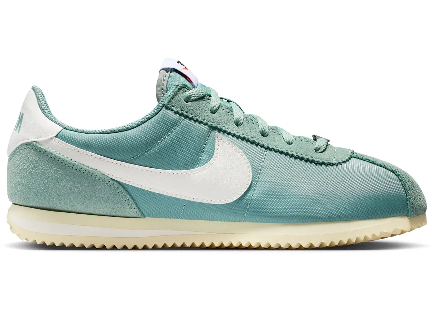 Детские кроссовки Lifestyle Nike Cortez Textile, Cannon/Alabaster/Sail