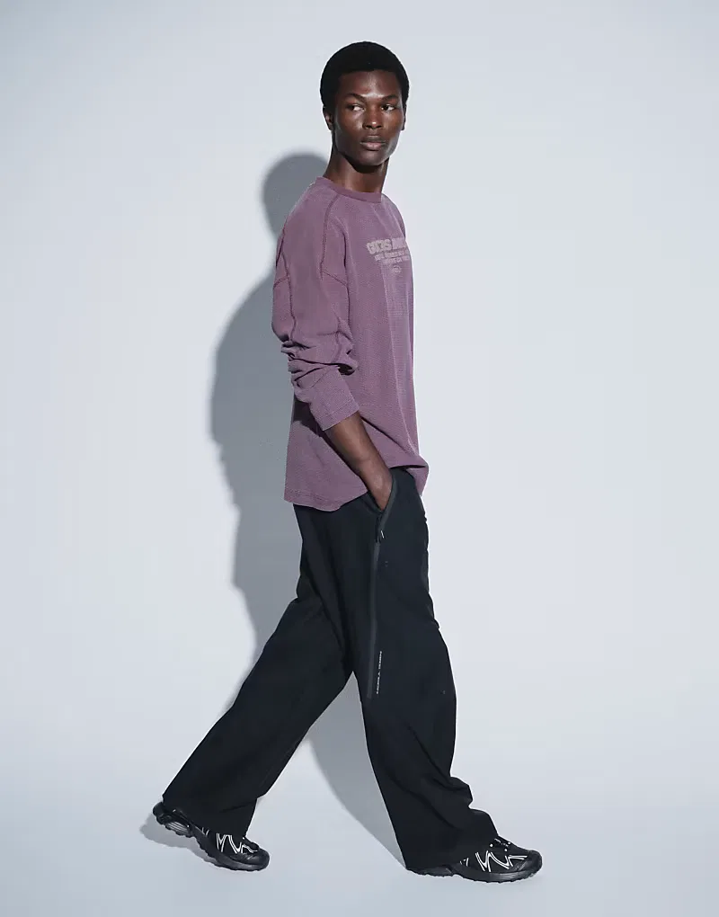 Спортивные брюки Nike Tech Fleece Shori с широкими штанинами, черный — фото 4