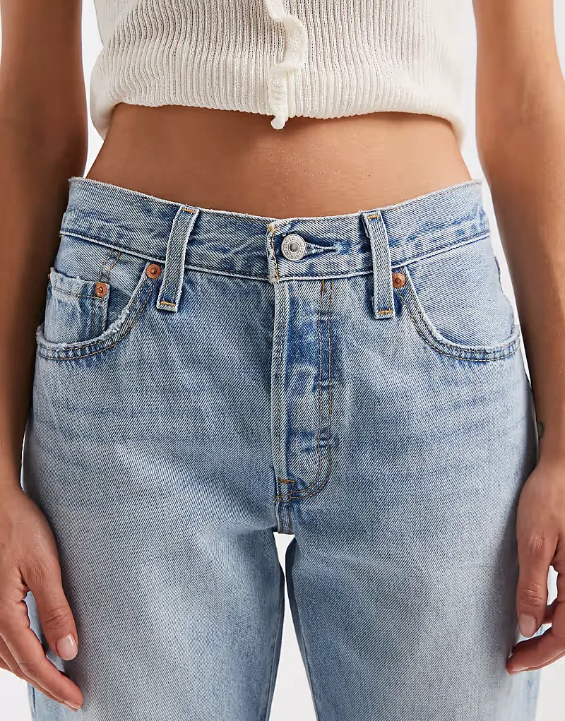 Джинсы Levi's 501 прямого кроя в стиле 90-х, светло-голубые — фото 4