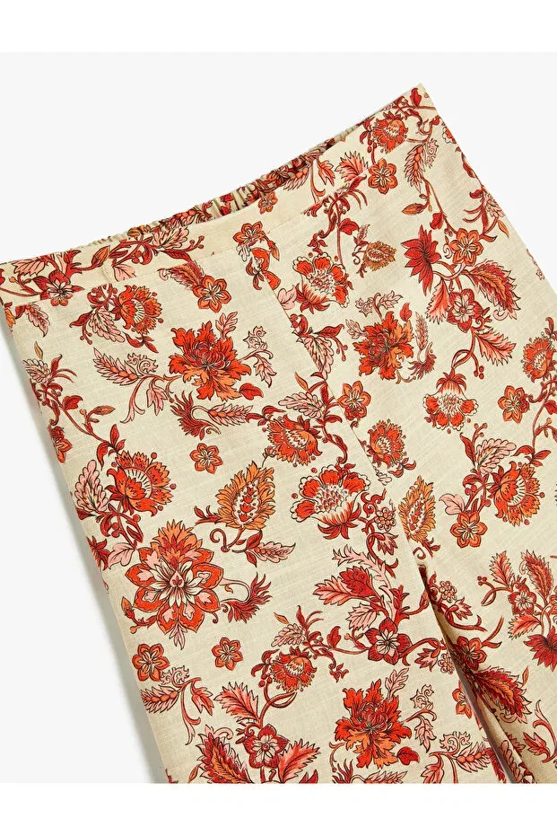 Детские брюки для девочек с цветочным принтом Floral Spanish Leg Koton, Ecru Patterned — фото 3