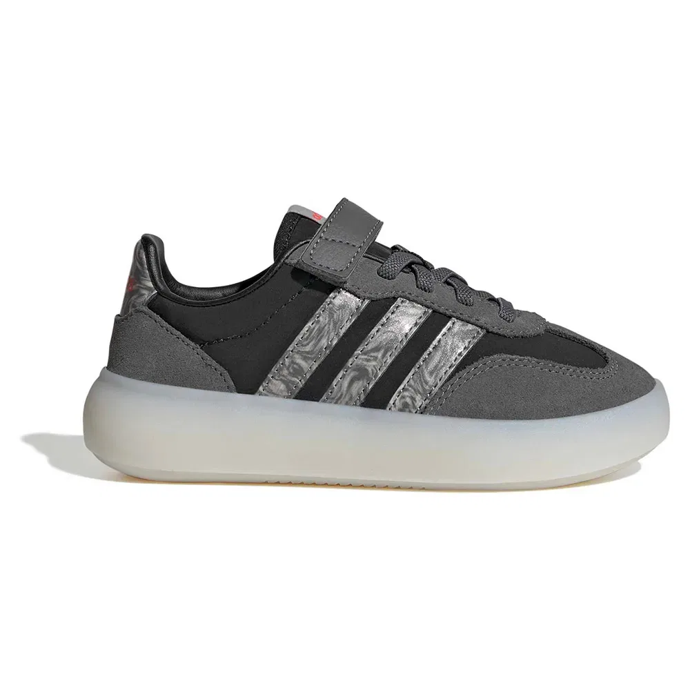Детские кроссовки с классическим T-toe дизайном Barreda Decode Adidas, Black