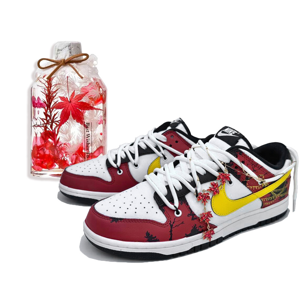 

Кроссовки Nike Dunk Skateboarding Shoes Unisex Low-top Red/Black, цвет Burgundy