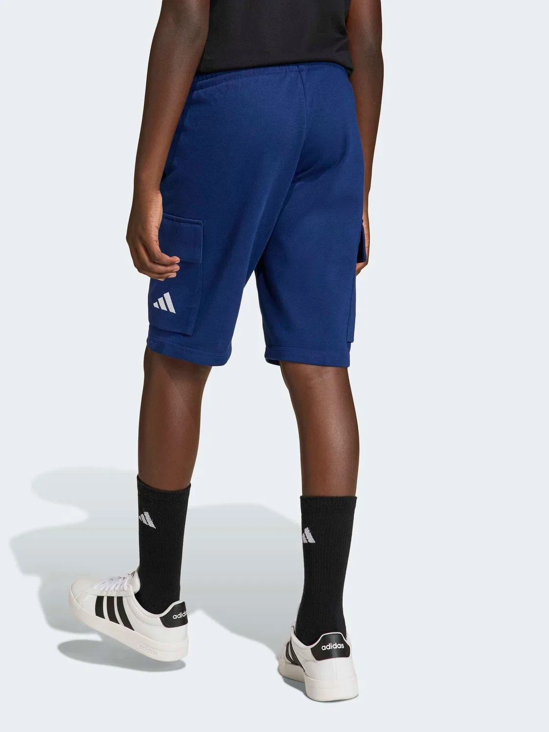 Шорты карго для мальчиков Essentials adidas, синий — фото 2