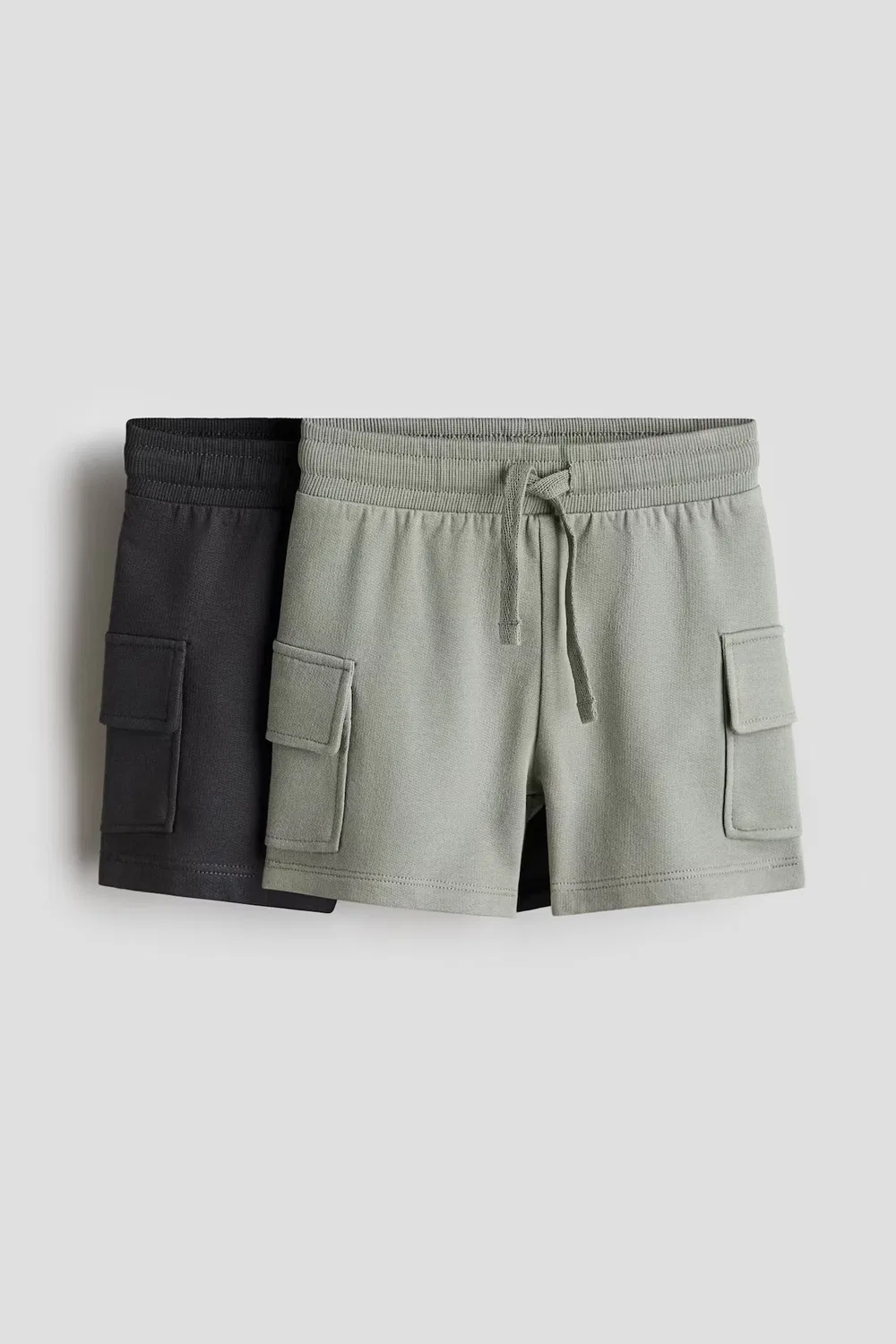 Комплект из 2 спортивных шорт-карго H&M, Khakigrün/Schwarz
