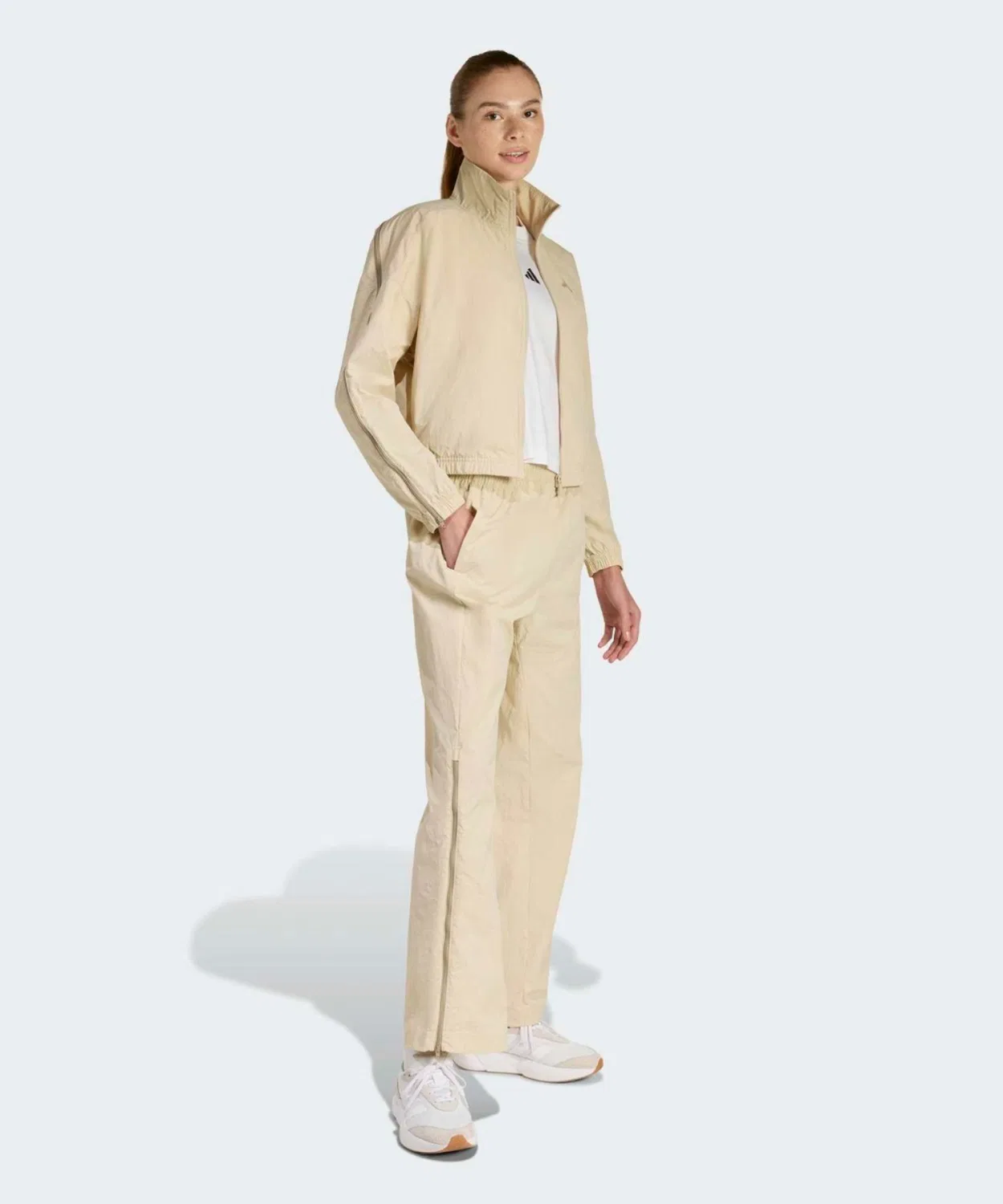 Женские спортивные брюки свободного кроя с застежкой-молнией City Tech Woven Zip Pants Adidas, Beige — фото 3