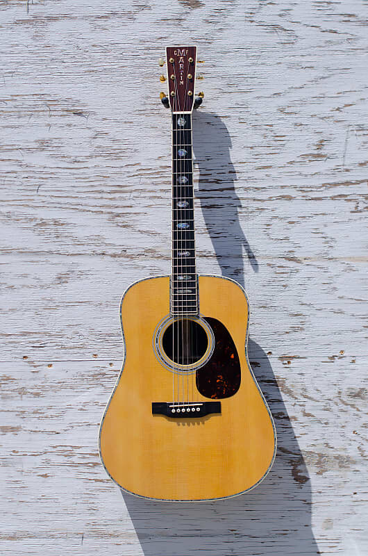 

Стандартная серия Martin D-45 Standard Series D-45