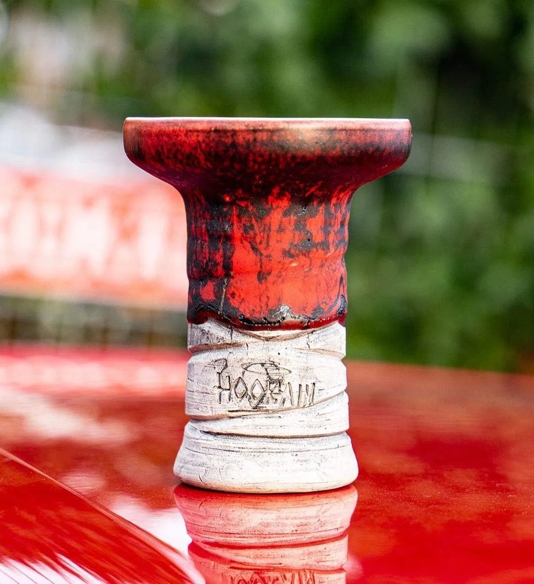 Жидкая помада Hookain, Bluddy Swish, Red — фото 3