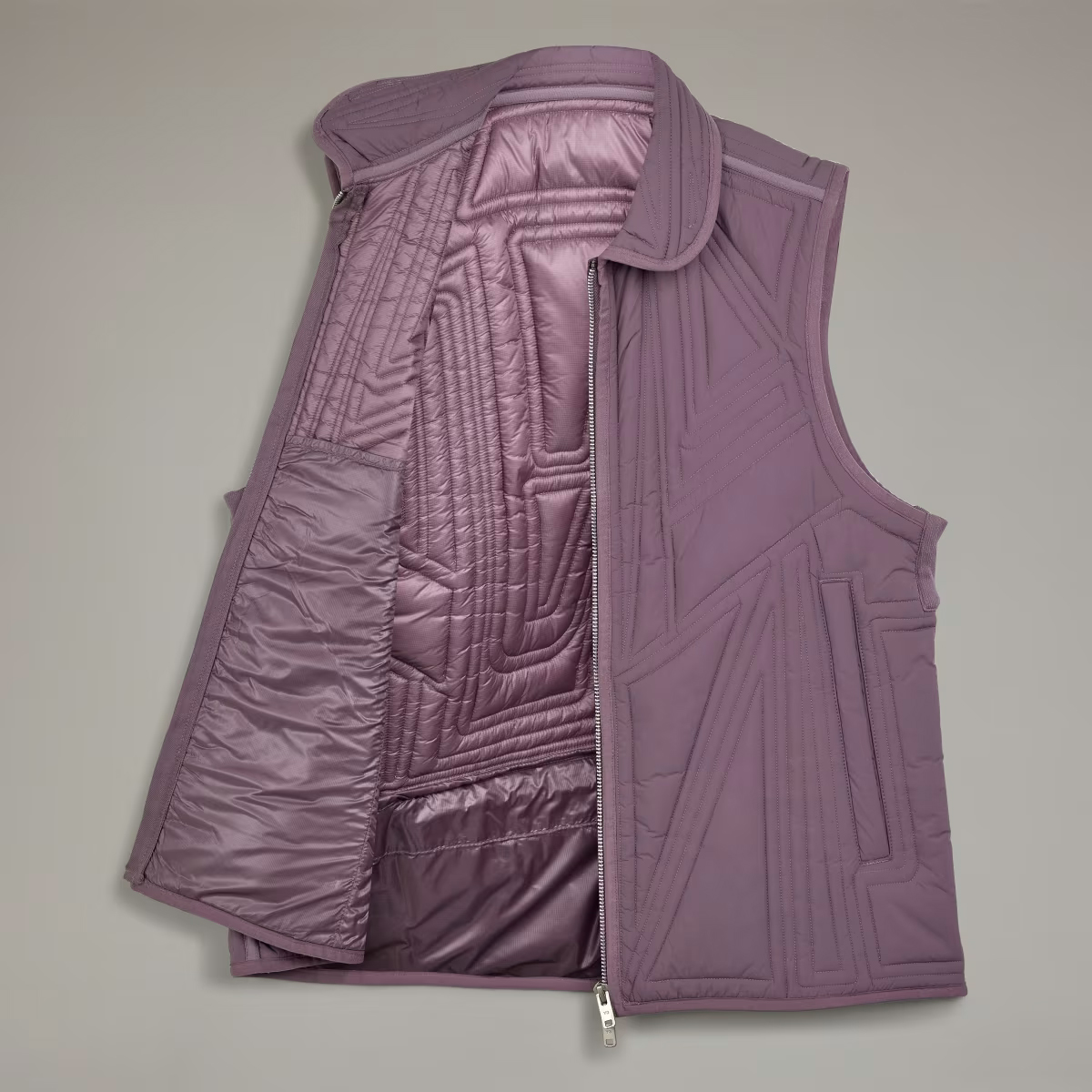 

Жилет женский Adidas QUILTED, фиолетовый