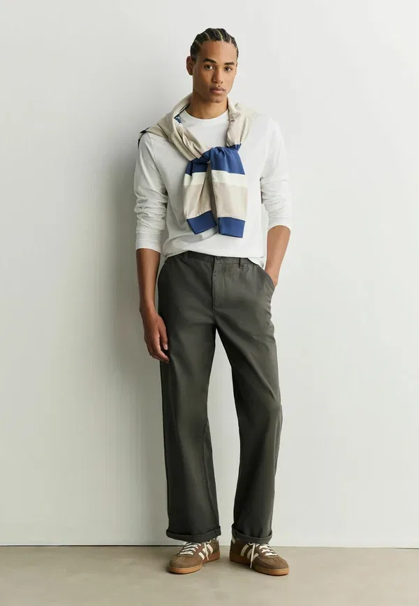Брюки из стрейч-хлопка, Stretch chinos, Next, Mottled New Light Grey, светло-серый — фото 2