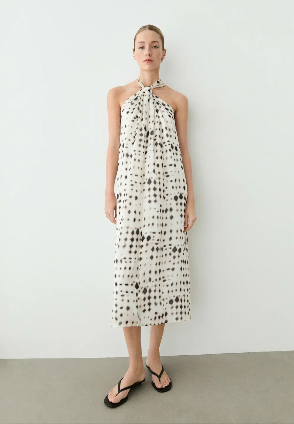 Платье с принтом и завязками на шее - повседневное платье Massimo Dutti, White