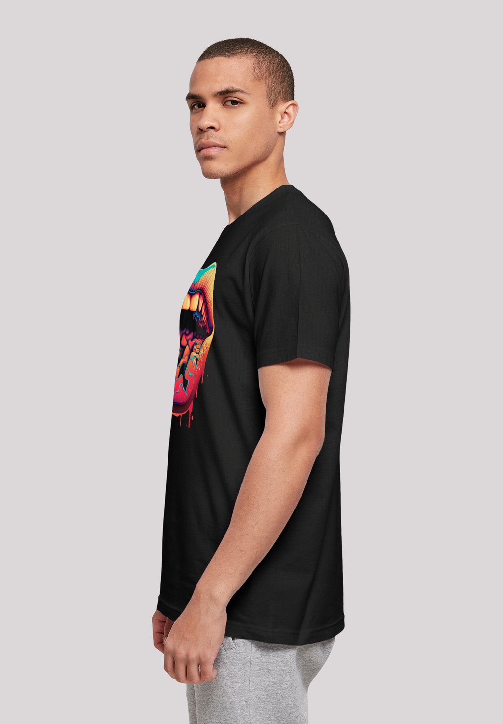 

Футболка с принтом DROOLING LIPS TEE UNISEX F4NT4STIC, черный