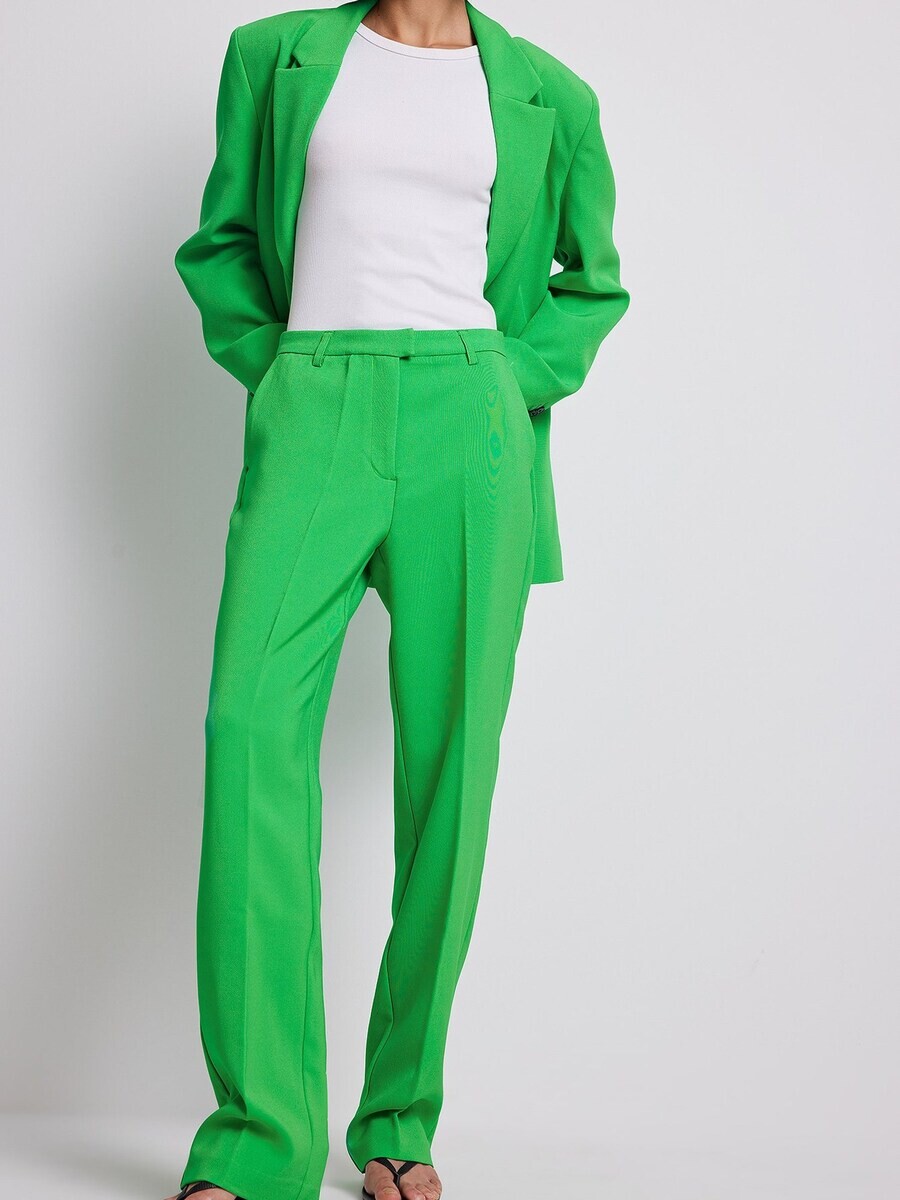

Брюки NA-KD Loose fit Pleated Pants, зеленый