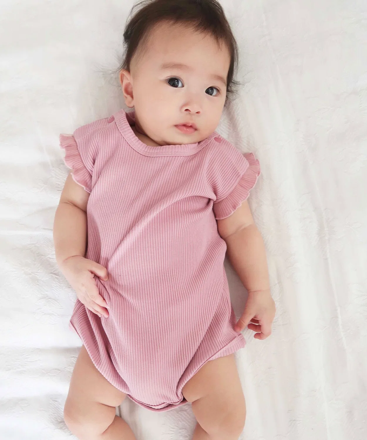 Детский боди-комбинезон с рюшами Melo Frill Body Suit coto cotte, Pink — фото 2