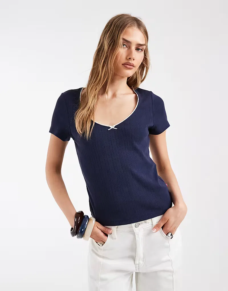Футболка Levi's Sweetie с бантиком, темно-синий — фото 2