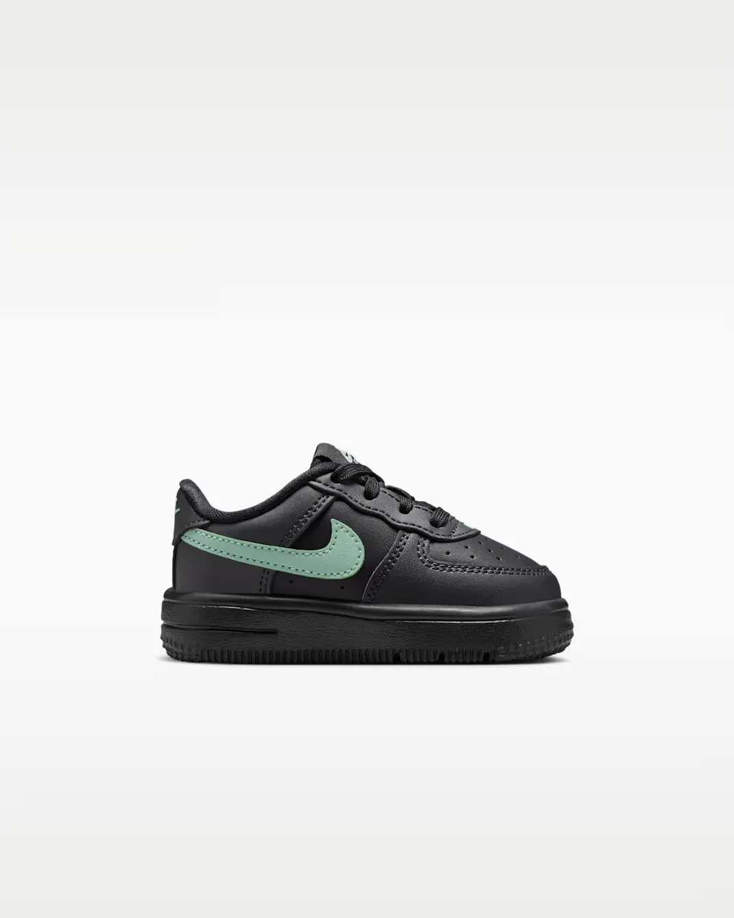 Детская/подростковая обувь Nike Force 1 Low, Black/Anthracite/Arctic Green — фото 3