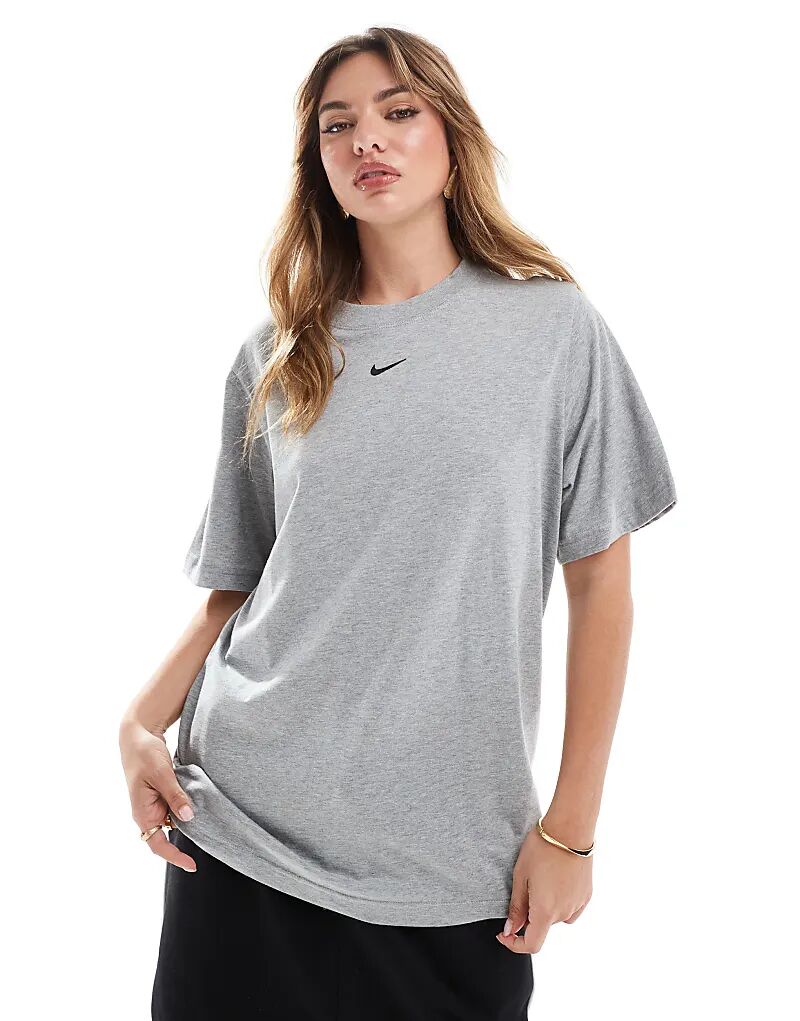

Футболка оверсайз Essential серого цвета Nike
