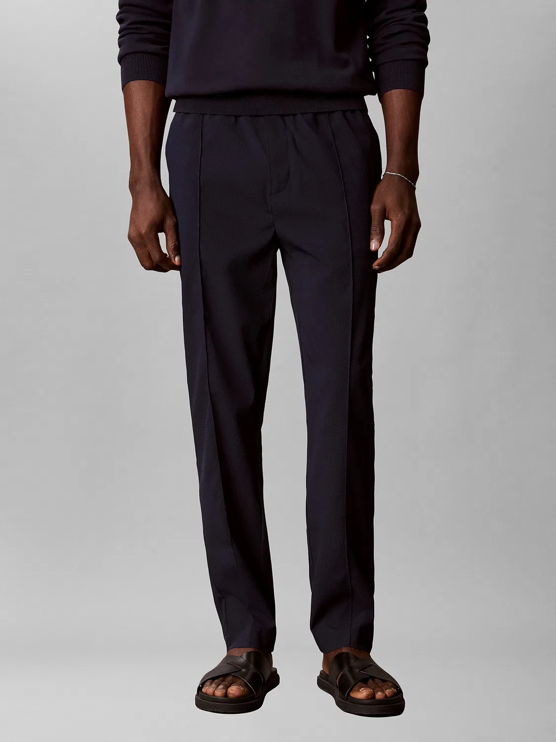 Брюки Calvin Klein Regular, темно-синие — фото 2