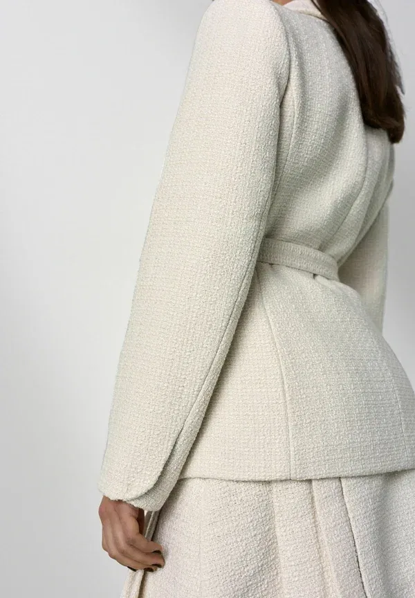 Блейзер из полиэстера Tabitha Simmons x Boucle Belted Blazer, Next, Ecru, экрю — фото 3