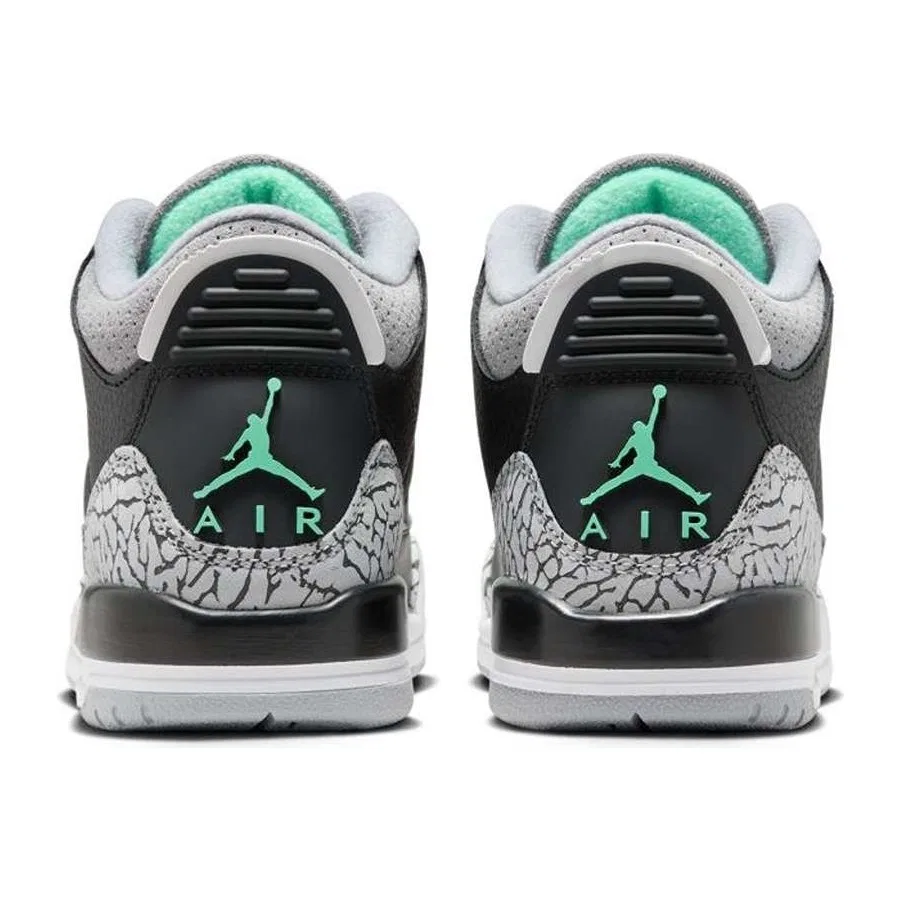 Кроссовки с кожаным верхом Air Jordan 3 Retro GS Green Glow Nike, Черный — фото 3