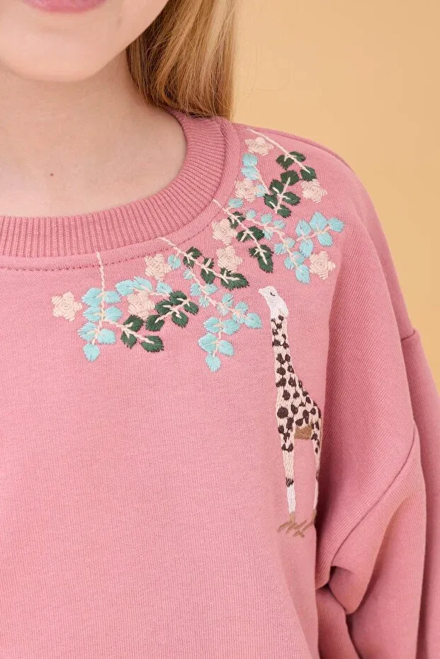 Детские свитшот для девочек с вышивкой Giraffe Embroidered Seasonal Oversize Perendi, Dried Rose — фото 4