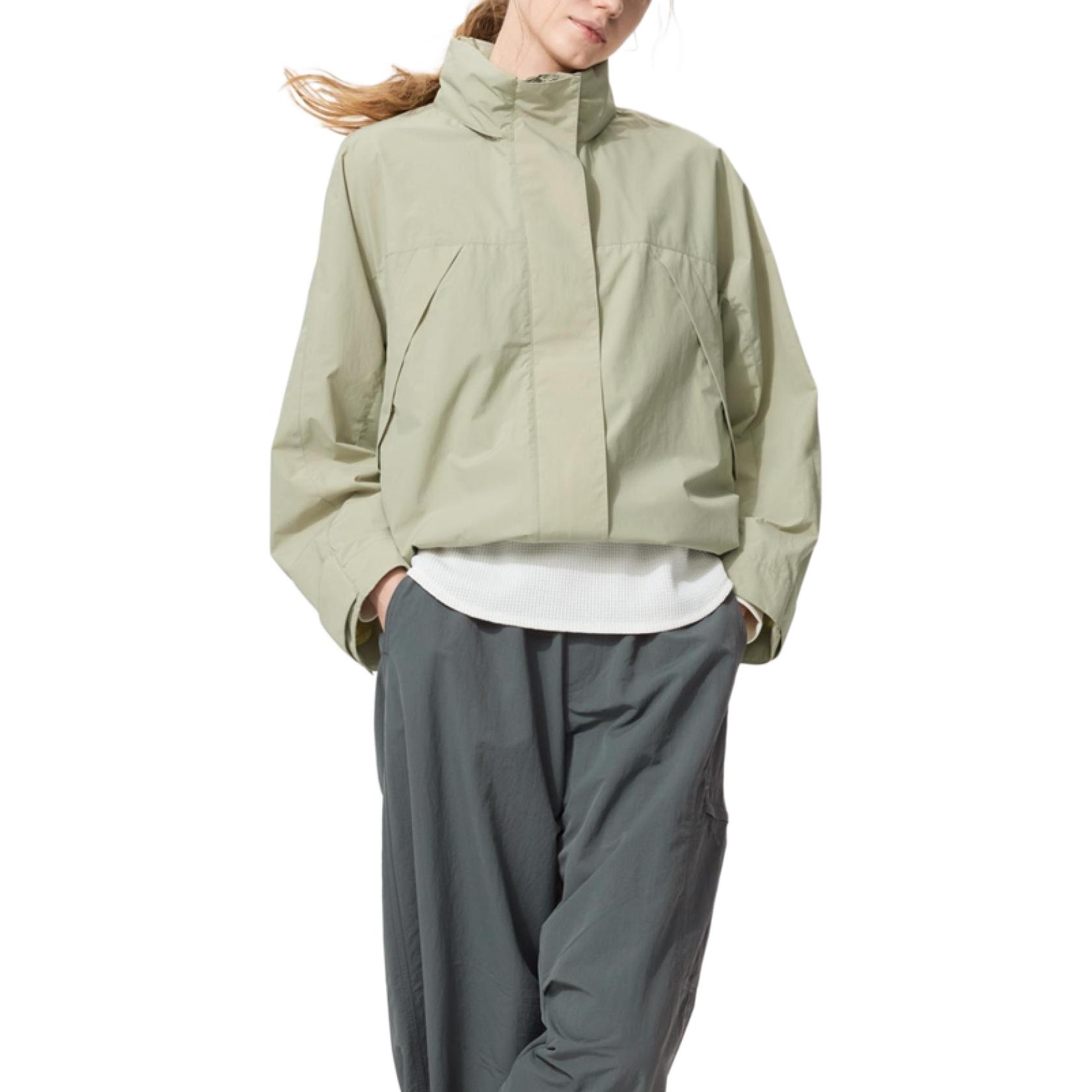 UNIQLO Куртки женские светло-зеленые — фото 2