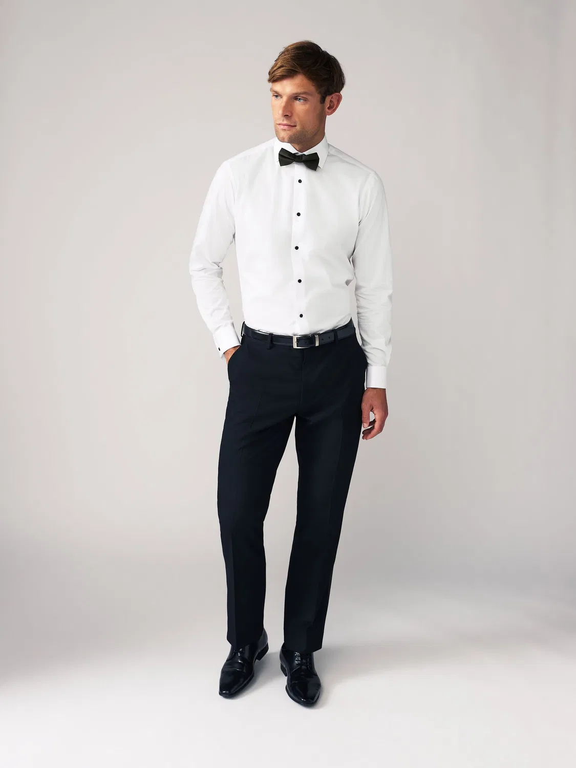 Рубашка с галстуком-бабочкой, Slim Fit Next, белая текстурированная/черная — фото 2