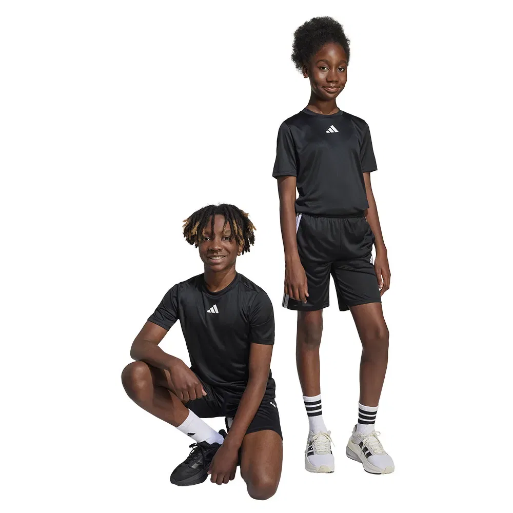Комплект из футболки с коротким рукавом и шорт Adidas, черный — фото 2