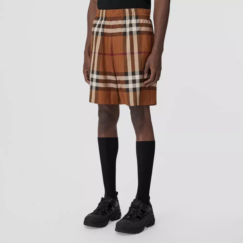 Коричневые шорты в винтажную клетку Burberry, коричневый — фото 3