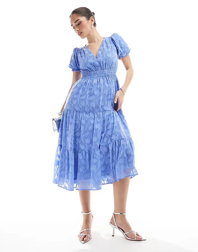 

Платье миди Lovedrobe с короткими рукавами и цветочным принтом светло-голубого цвета