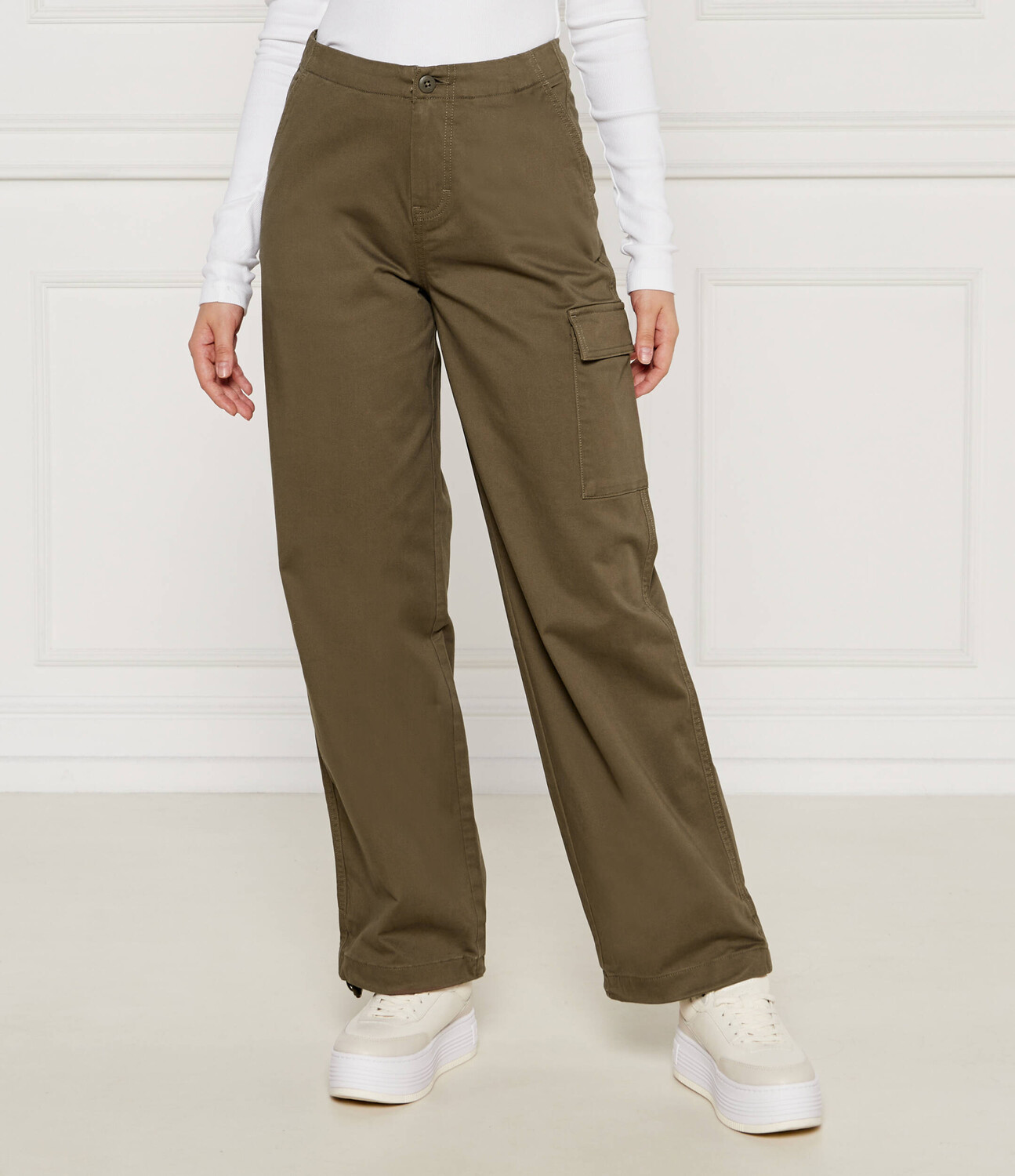 

Брюки CALVIN KLEIN JEANS cargo Regular Fit, цвет cachi