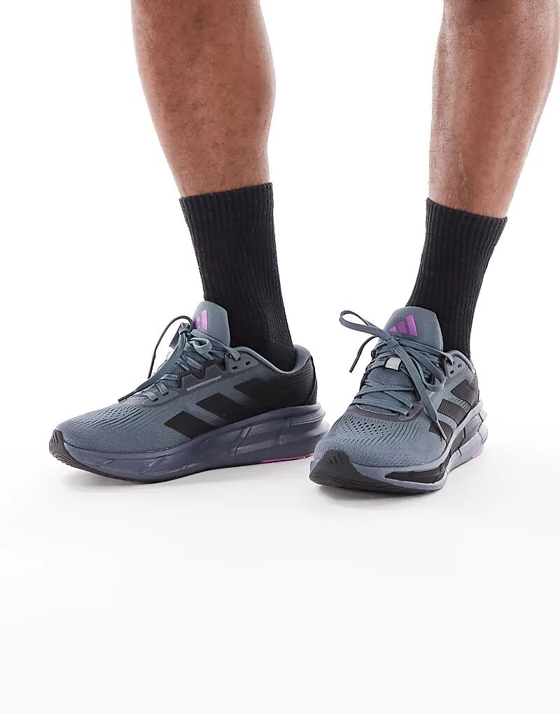 Кроссовки adidas Running Questar 3 серого и фиолетового цветов Adidas Performance