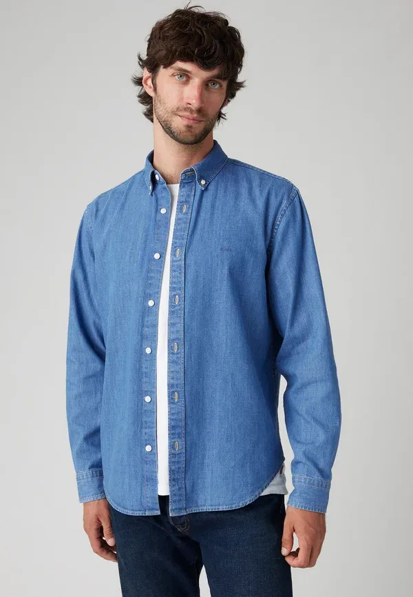 Рубашка Levi's, модель Woodrow Mid Wash, цвет средняя стирка