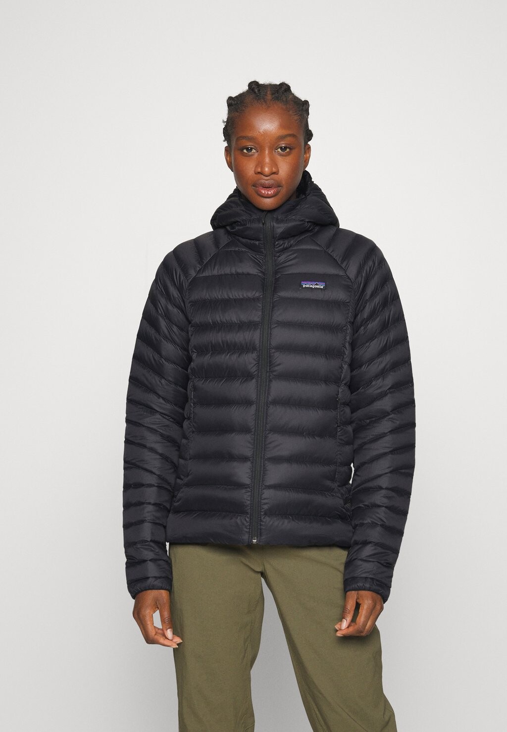 Пуховик HOODY Patagonia, цвет black — фото 3