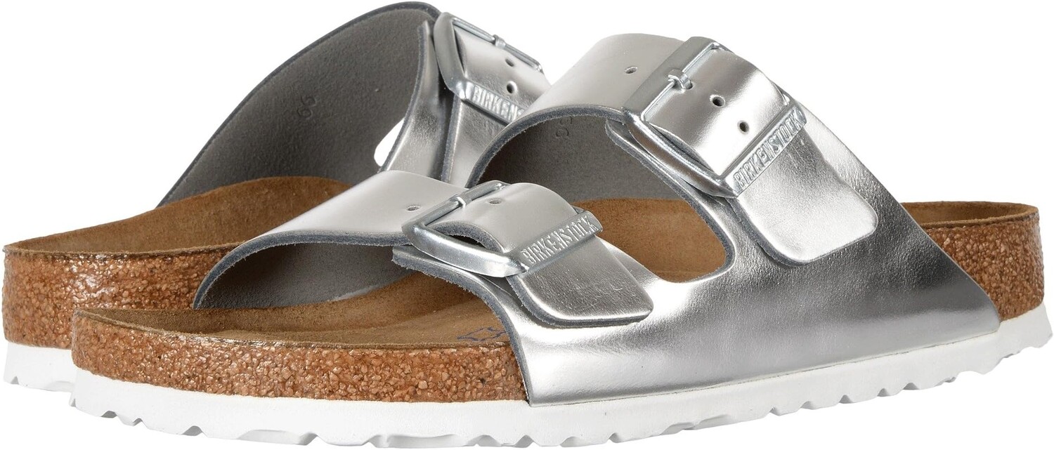 

Сандалии на плоской подошве Arizona Soft Footbed - Metallic Leather Birkenstock, цвет Metallic Silver Leather 1