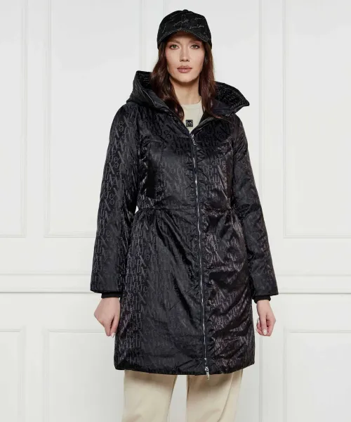 

Пальто Armani Exchange, черный